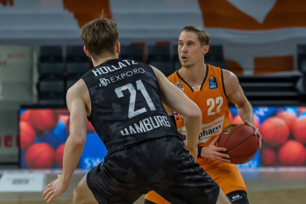 剩余所有比 剩余所有比