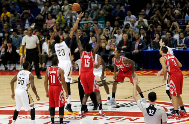 球场上的西 球场上的西